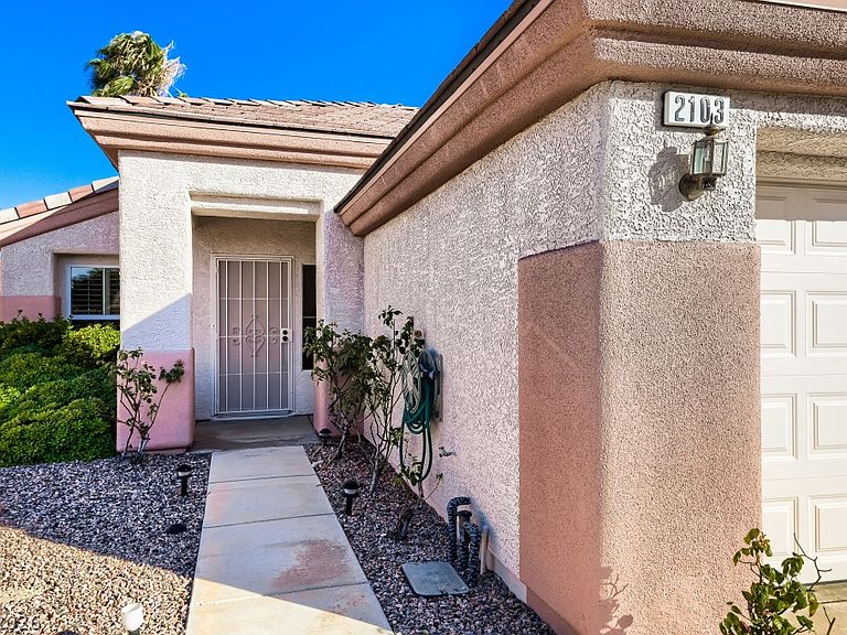 2103 High Mesa Dr, Henderson, NV
