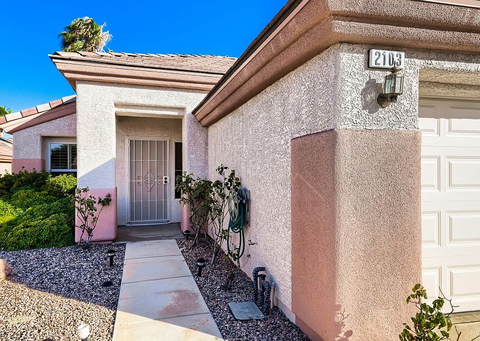 1st image of 2103 High Mesa Dr