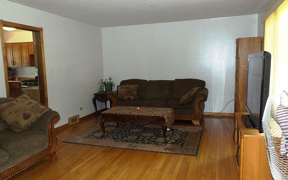 3rd image of 125 McKinstry Dr