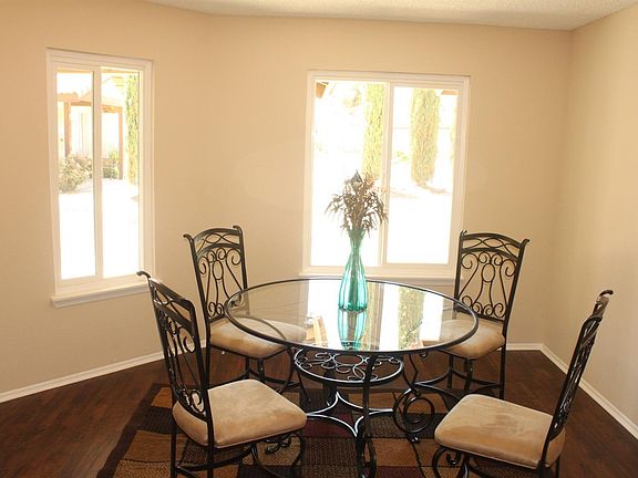 4th image of 10427 Shangri La Ave