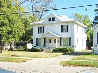 1162 High Ave #A, Oshkosh, WI 54901