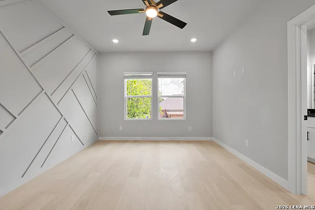 521 Dakota St #101 — Photo 7