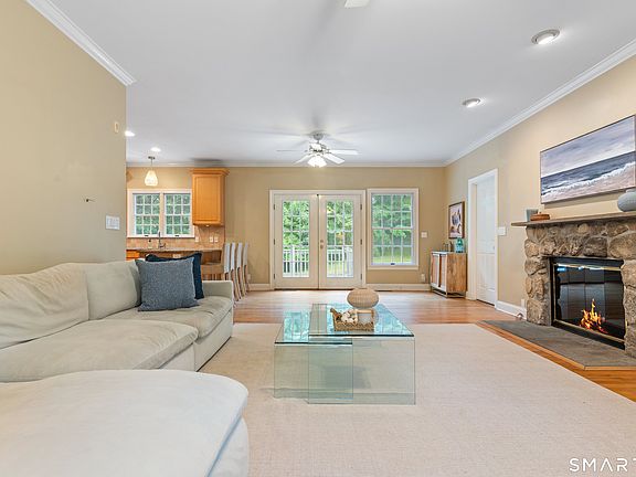 4th image of 36 Rockhouse Road