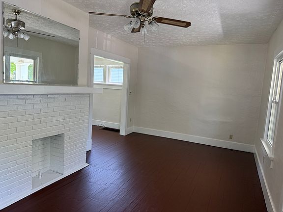 2nd image of 1128 Highland Ave