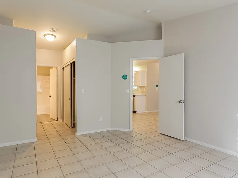 477 Wright Way — Photo 8