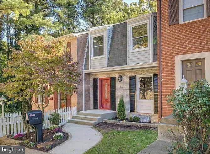 14822 Bryan Ct — Photo 2