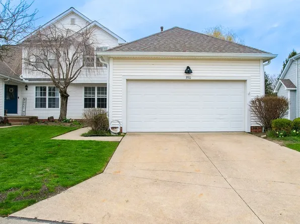 390 Blair Cir, Aurora, OH 44202