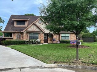 5825 Pinkstaff Ln, Beaumont, TX 77706