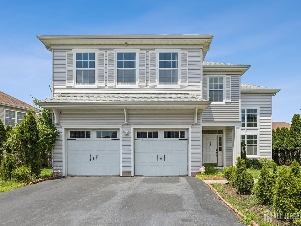 31 Dahlia Ct, Piscataway, NJ 08854 | Zillow