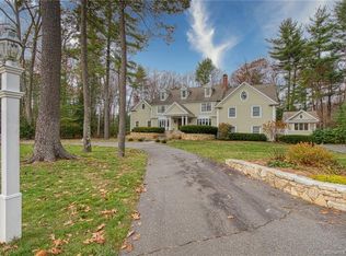 112 Country Club Rd, Avon, CT 06001