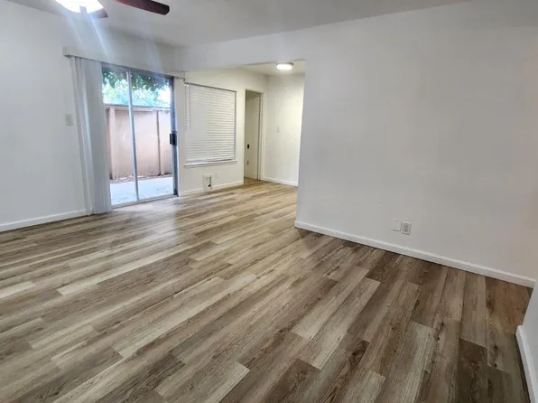 1550 W Ashlan Ave APT 138, Fresno, CA 93705