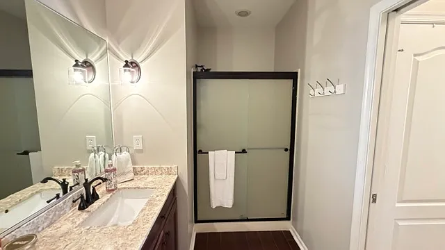 1028 Grace Hill Dr — Photo 26