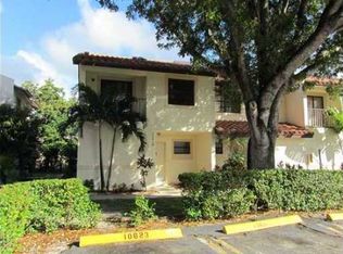 10619 Royal Palm Blvd #10, Pompano Beach, FL 33065