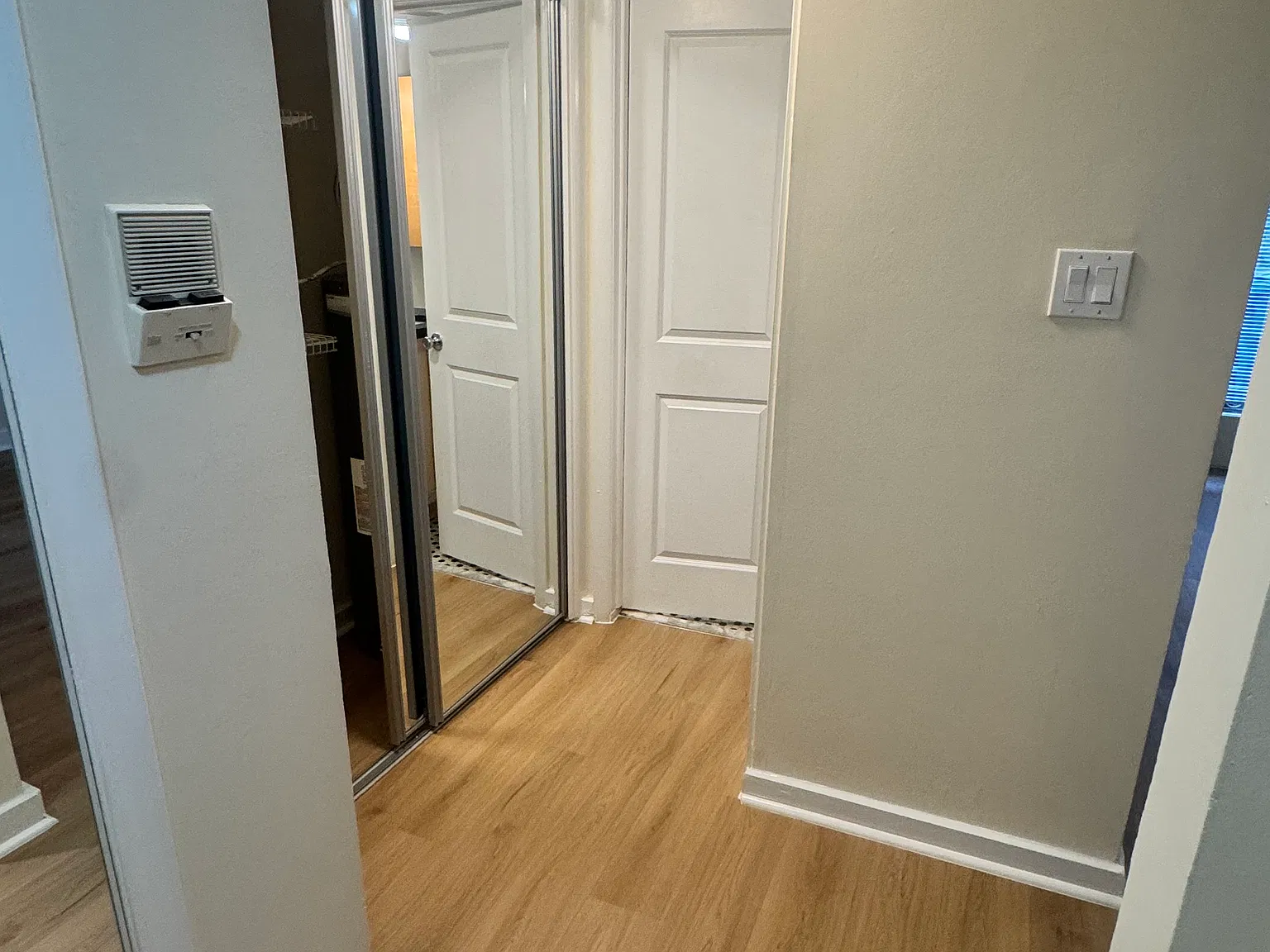 Studio, 380 sqft, $1,725 — Photo 3