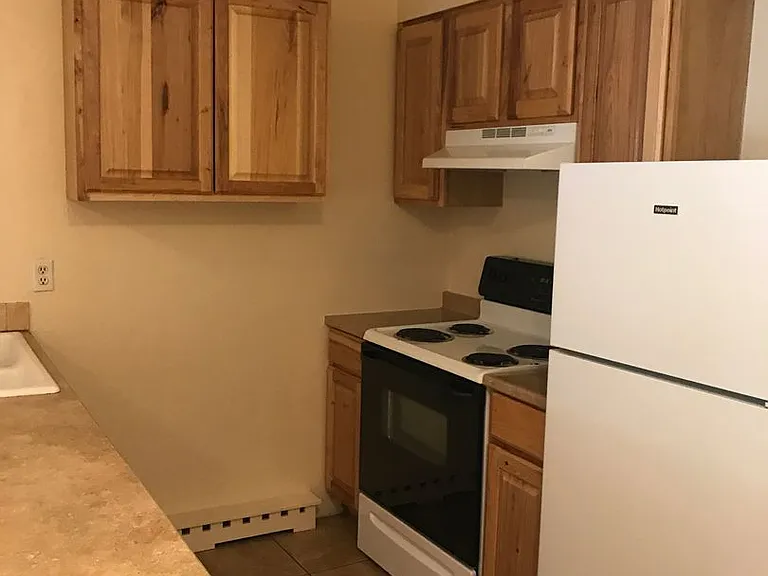 1065 University Ave #108 — Photo 3