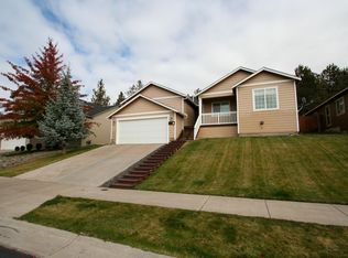 1397 Red Bud Dr, Klamath Falls, OR