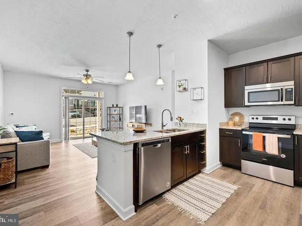 111 Sienna Dr #207, Westminster, MD 21158