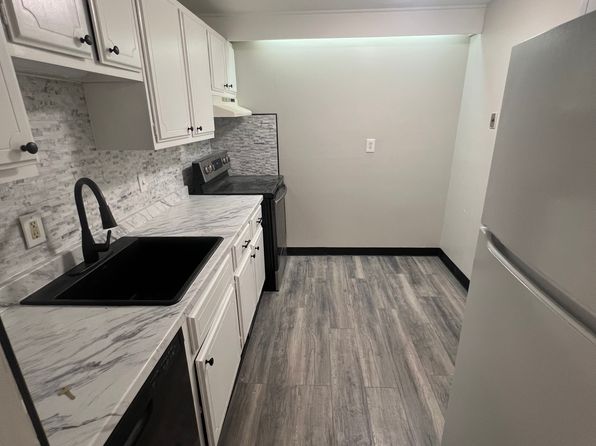 1935 Hertel Ave APT 1