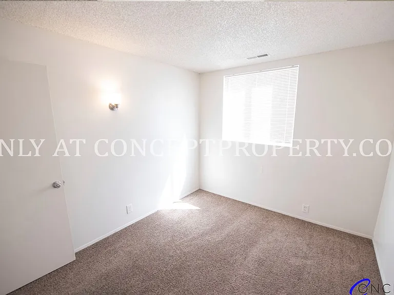 Foothill Terrace — Photo 150