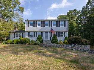 249 Wilderwood Dr, Guilford, CT 06437