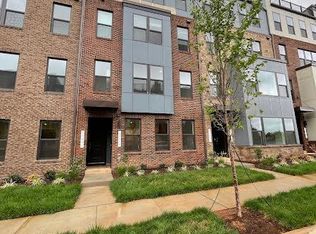 43805 Middleway Ter, Ashburn, VA 20147