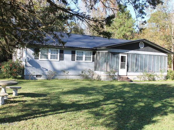157 E Goodman Road, Fair Bluff, NC 28439