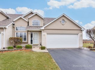 1029 Birch Ln, Romeoville, IL 60446