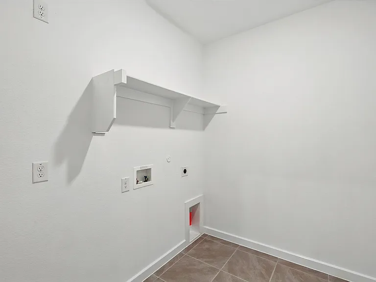 2238 Maple Ridge Dr — Photo 29