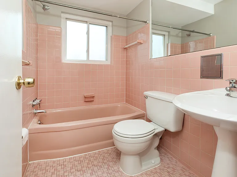 347 N Eton St #18 — Photo 18