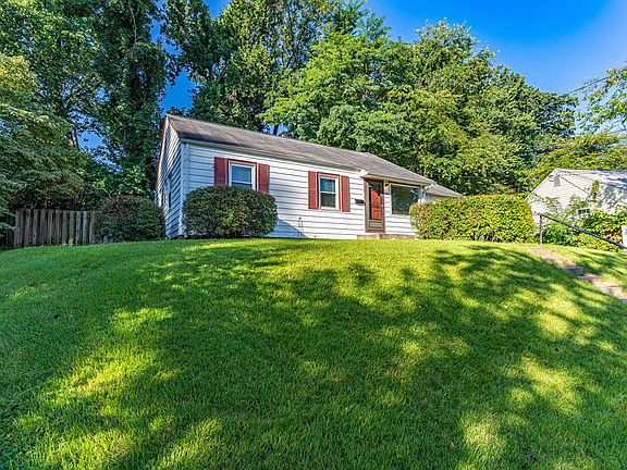 2nd image of 7713 Lunceford Ln
