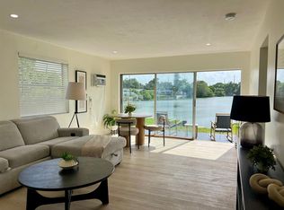 5800 N Farragut Dr, Hollywood, FL 33021