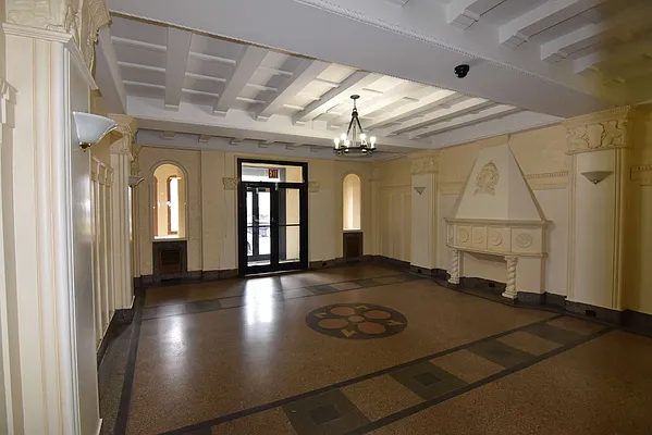 Rented by Zuz Realty | media 2