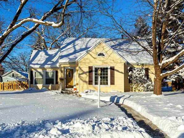 2124 28th St, Rock Island, IL 61201