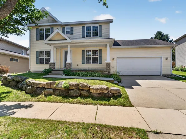 1305 Dewberry Dr, Madison, WI 53719