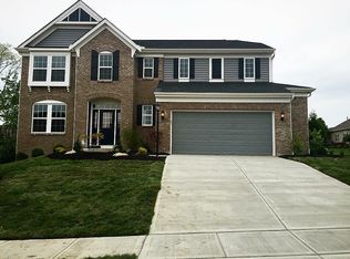 185 Willow Grove Dr, Springboro, OH 45066