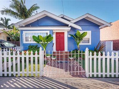 681 Mira Mar Ave, Long Beach, CA, 90814