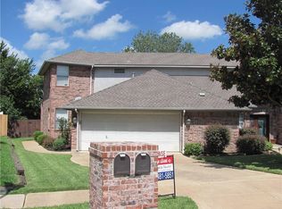 1814 Evergreen Ct, Grapevine, TX 76051