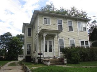 401 N Prairie St, Galesburg, IL 61401