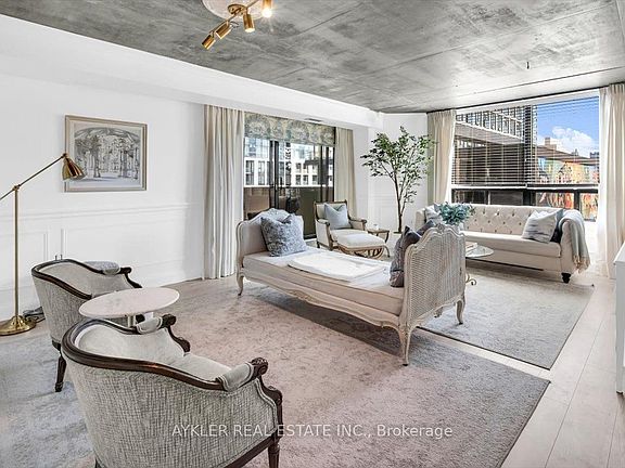 5th image of 192 Jarvis St #402
