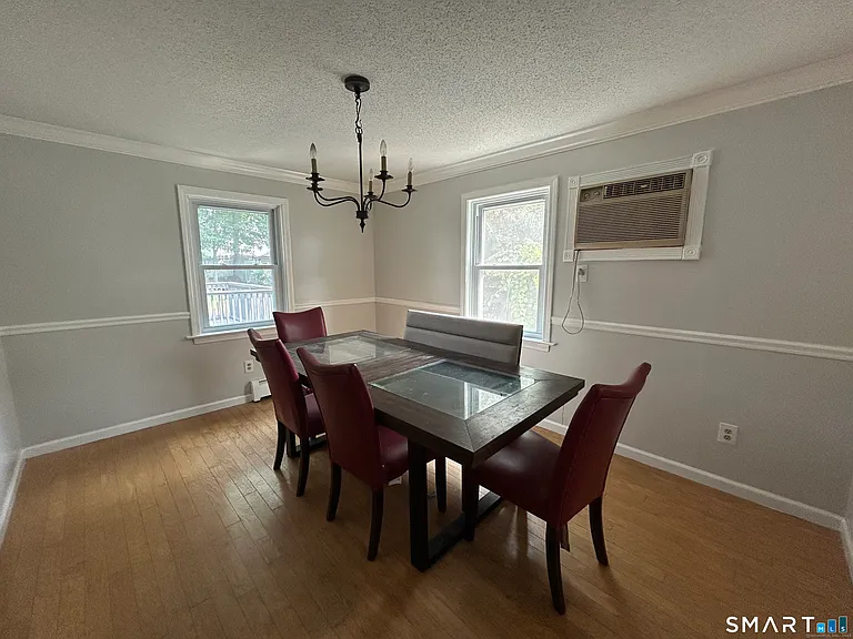 14 Normandy Dr — Photo 4