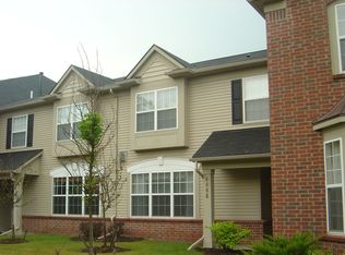 4066 Radcliff Dr #RAD4, Canton, MI 48188