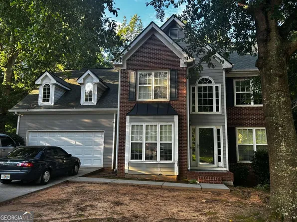 1402 Pickets Ct SE, Conyers, GA 30013