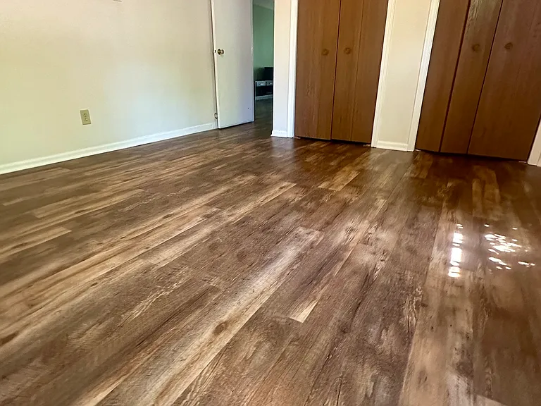 800 N Park Ave — Photo 9