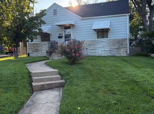 924 Curwood Dr, Saint Louis, MO 63126