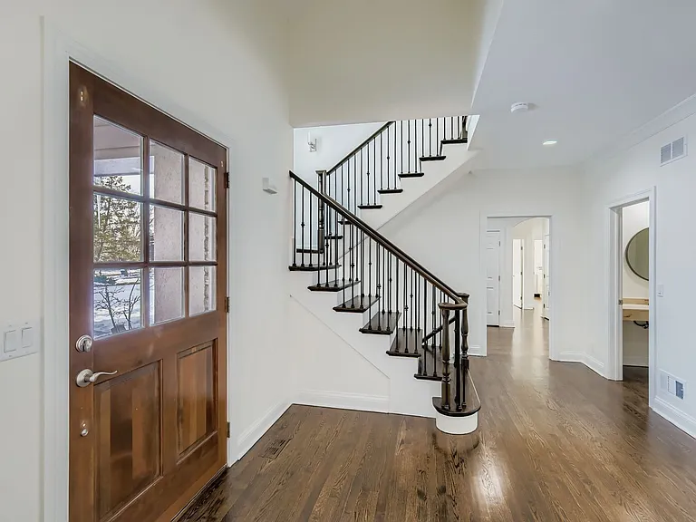 1161 Gavin Ct — Photo 4