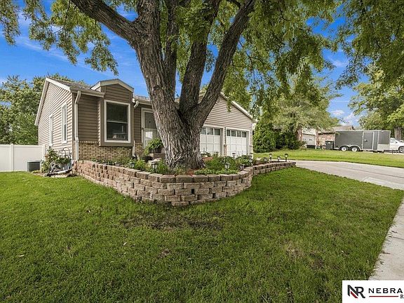 2nd image of 4031 N 23rd St
