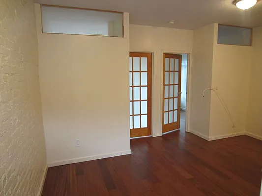 Rented by Majesty Management | media 15