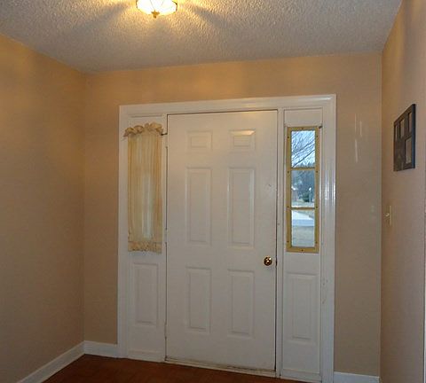 5th image of 111 Parrish Dr