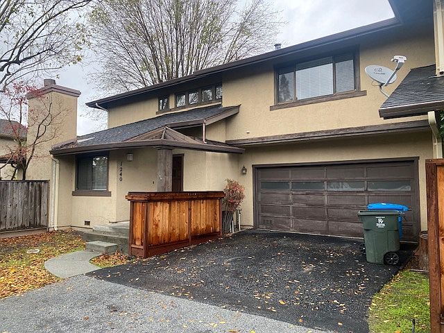 1st image of 1240 Redwood Ave