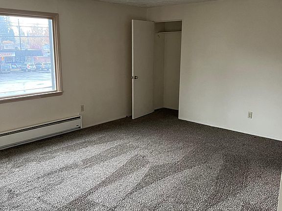 2nd image of 5612 N Driscoll Blvd #B